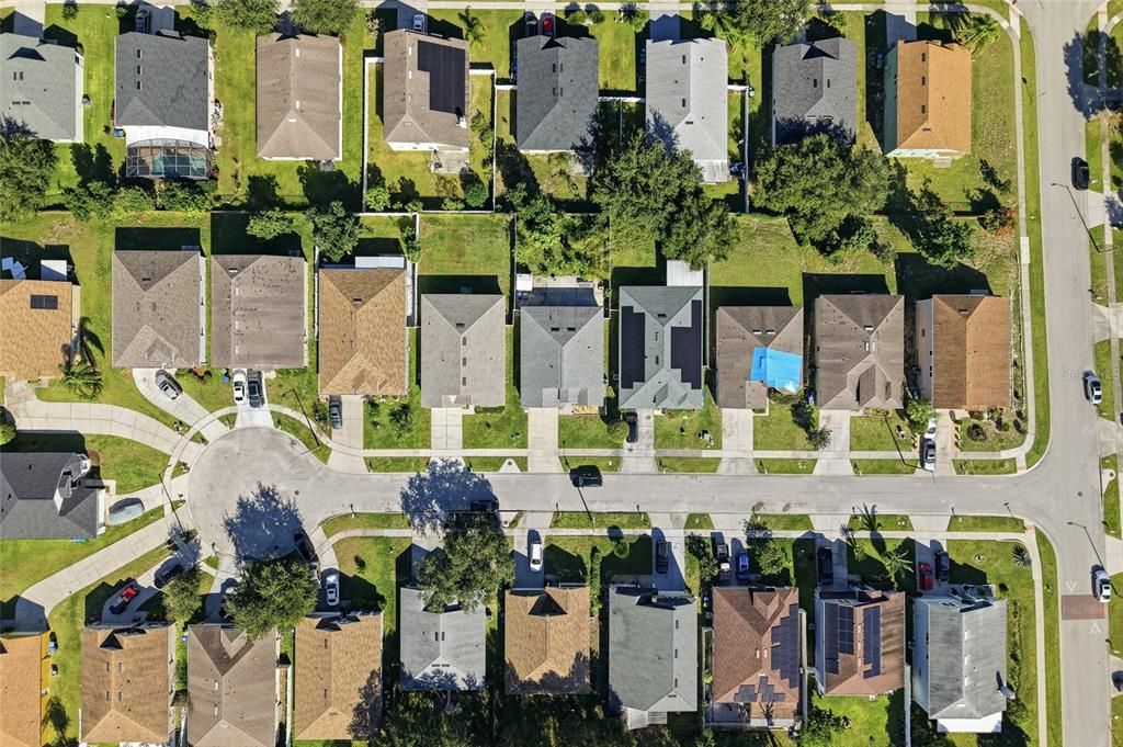 Active With Contract: $345,000 (3 beds, 2 baths, 1470 Square Feet)