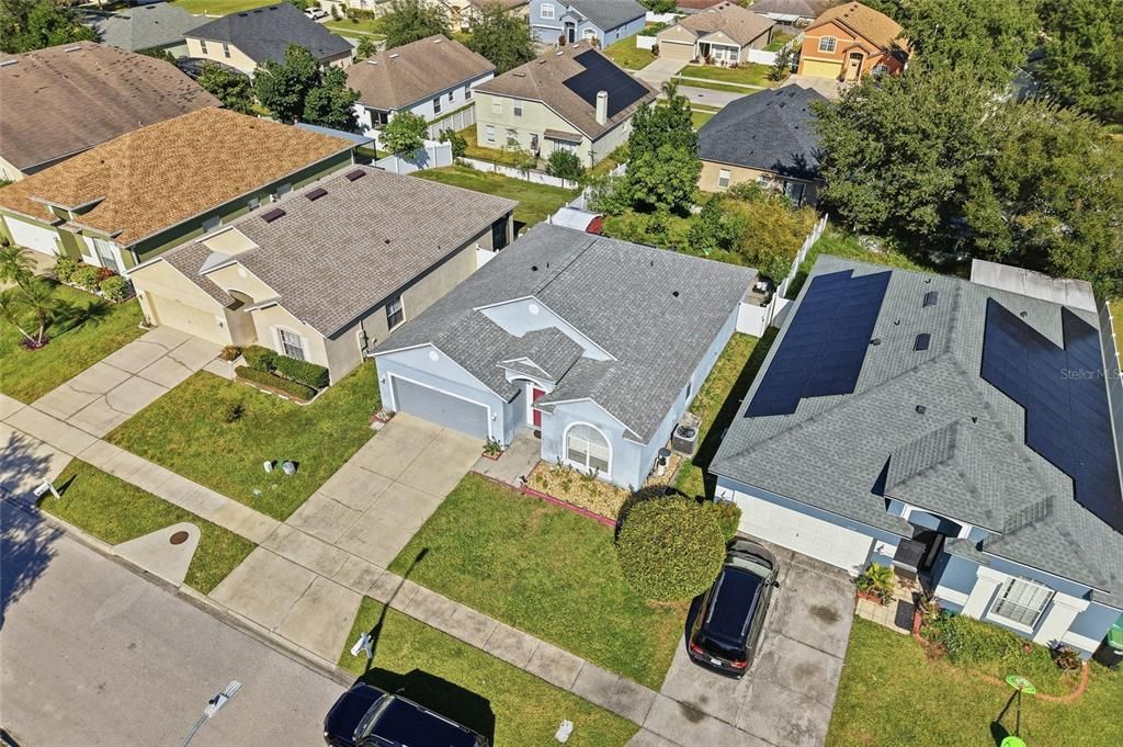 Active With Contract: $345,000 (3 beds, 2 baths, 1470 Square Feet)