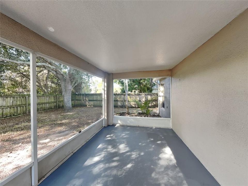 For Rent: $1,999 (3 beds, 2 baths, 1596 Square Feet)