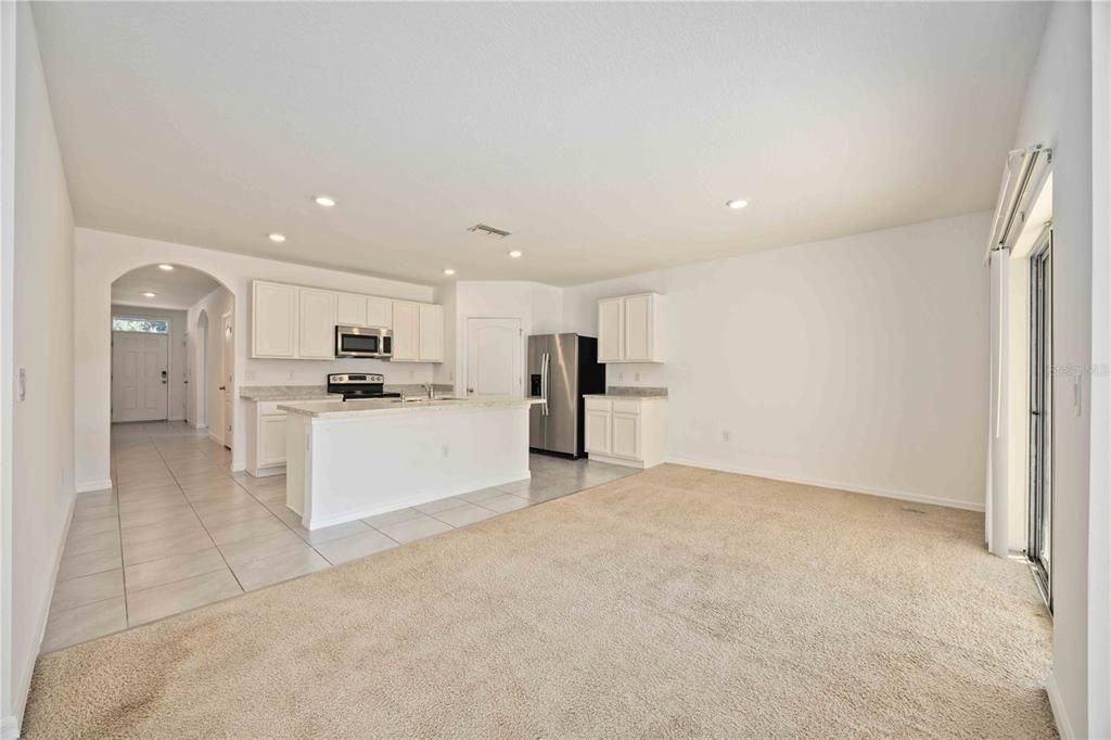 For Sale: $315,000 (4 beds, 2 baths, 1851 Square Feet)