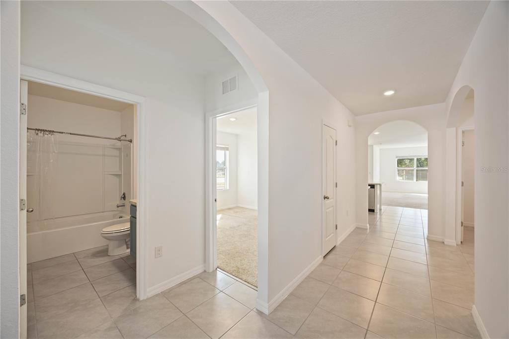 For Sale: $315,000 (4 beds, 2 baths, 1851 Square Feet)