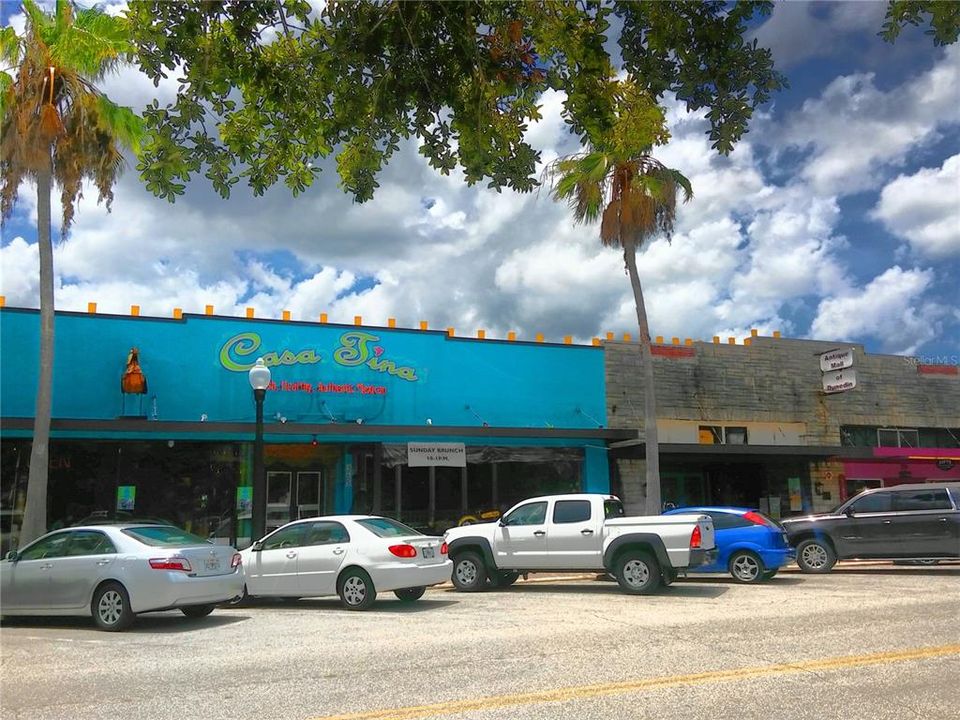 На продажу: $324,900 (2 спален, 2 ванн, 975 Квадратных фут)