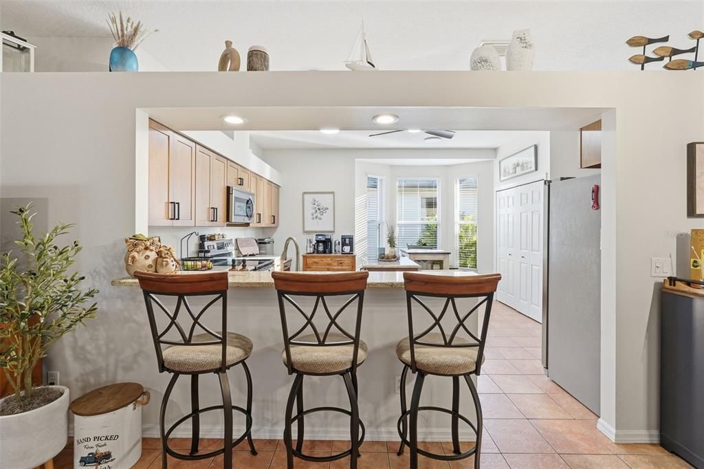 Active With Contract: $394,900 (3 beds, 2 baths, 1542 Square Feet)