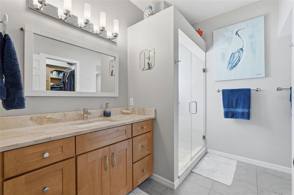 Active With Contract: $394,900 (3 beds, 2 baths, 1542 Square Feet)