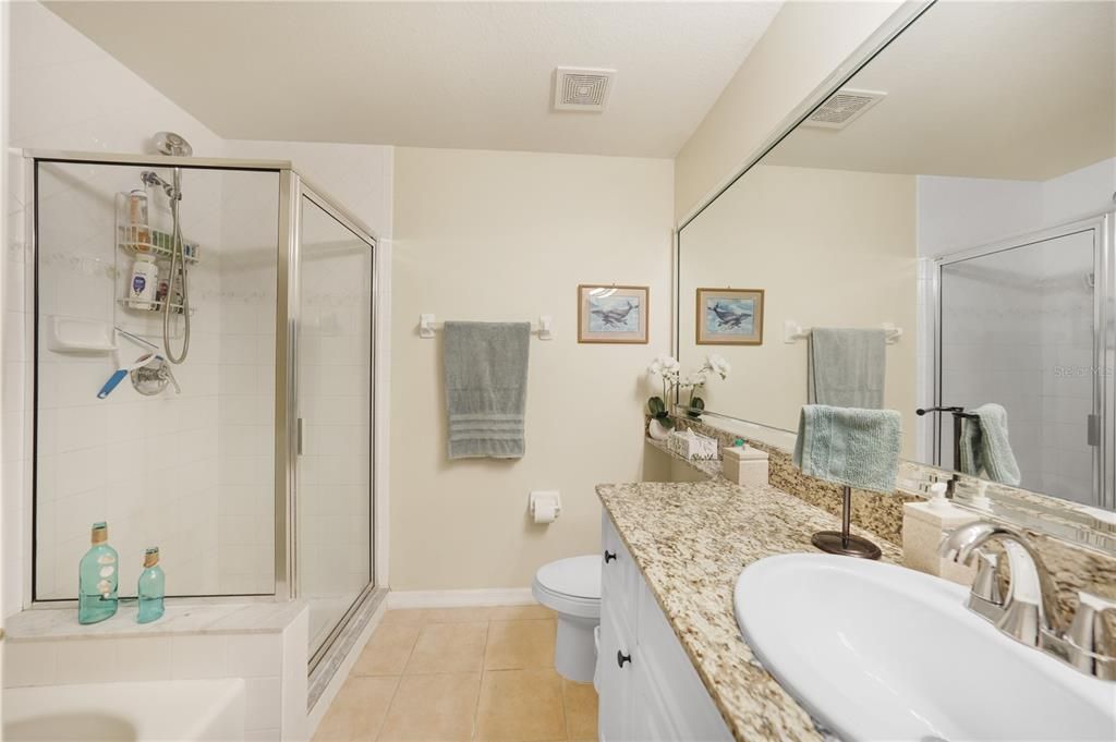 Под контрактом: $195,000 (2 спален, 2 ванн, 1351 Квадратных фут)