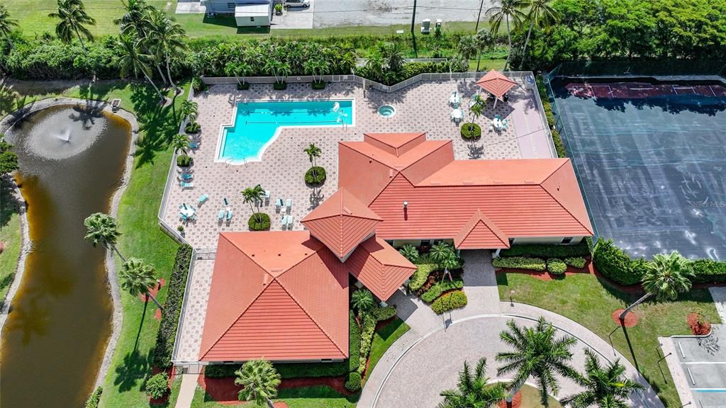 Под контрактом: $195,000 (2 спален, 2 ванн, 1351 Квадратных фут)