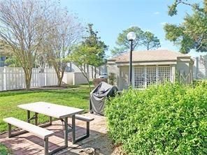 出租: $1,650 (2 贝兹, 2 浴室, 1000 平方英尺)