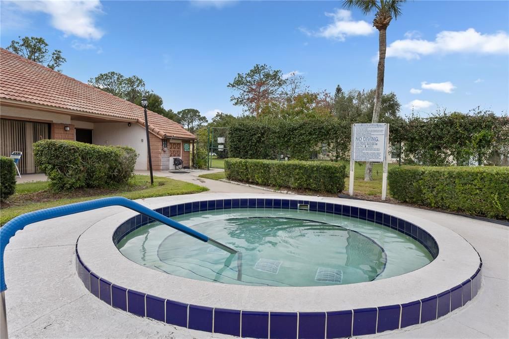 For Sale: $375,000 (2 beds, 2 baths, 1554 Square Feet)