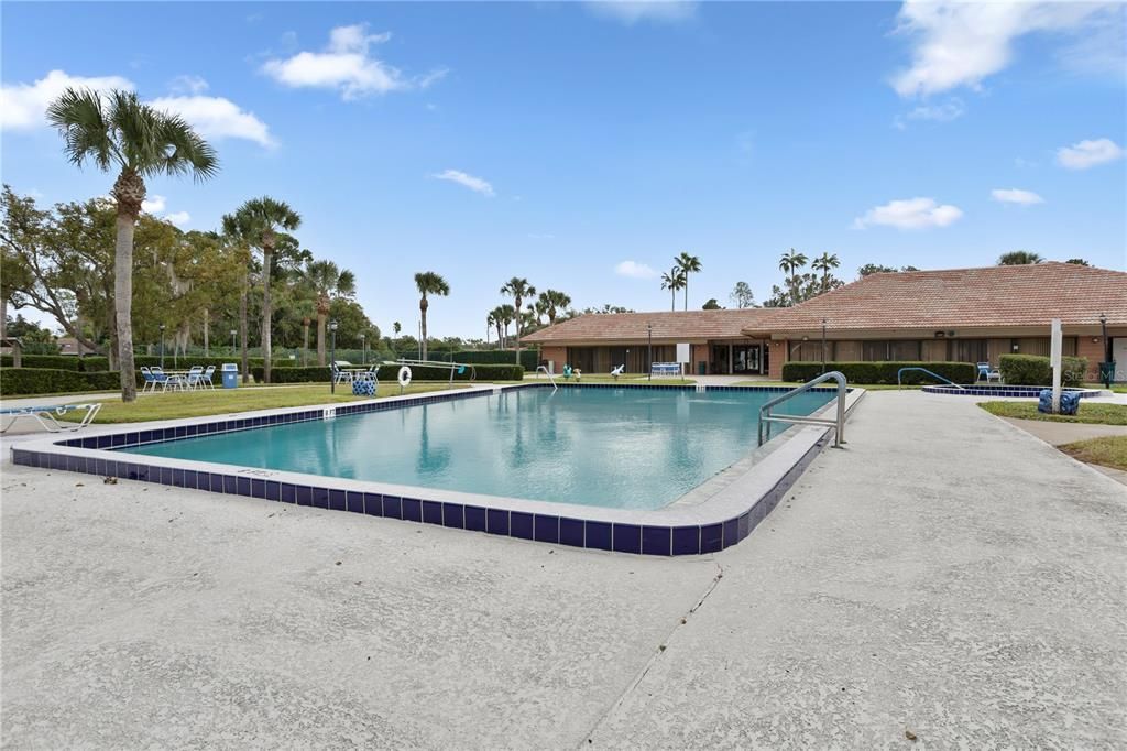 For Sale: $375,000 (2 beds, 2 baths, 1554 Square Feet)