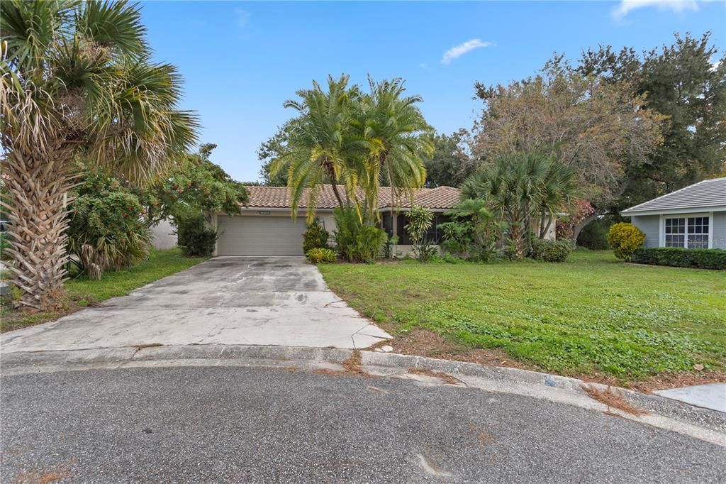 For Sale: $375,000 (2 beds, 2 baths, 1554 Square Feet)