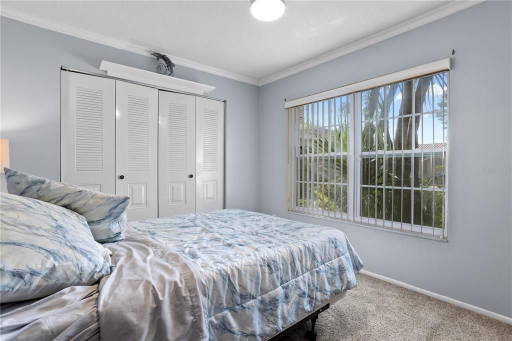 For Sale: $375,000 (2 beds, 2 baths, 1554 Square Feet)