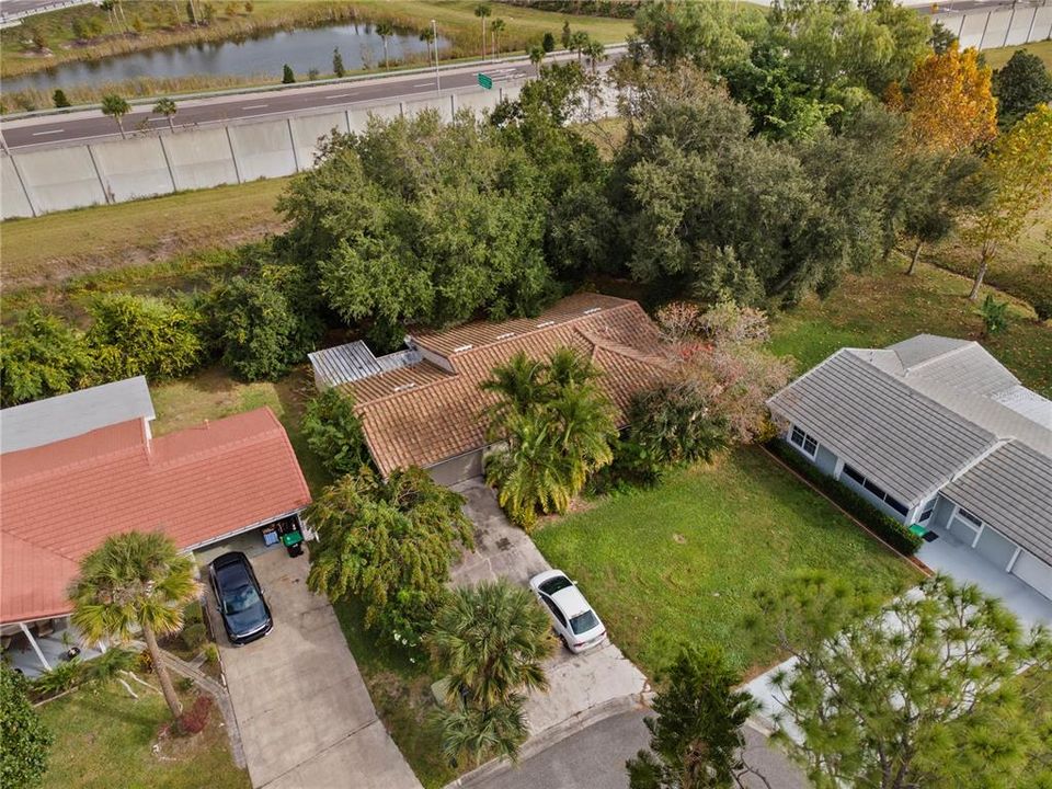 For Sale: $375,000 (2 beds, 2 baths, 1554 Square Feet)