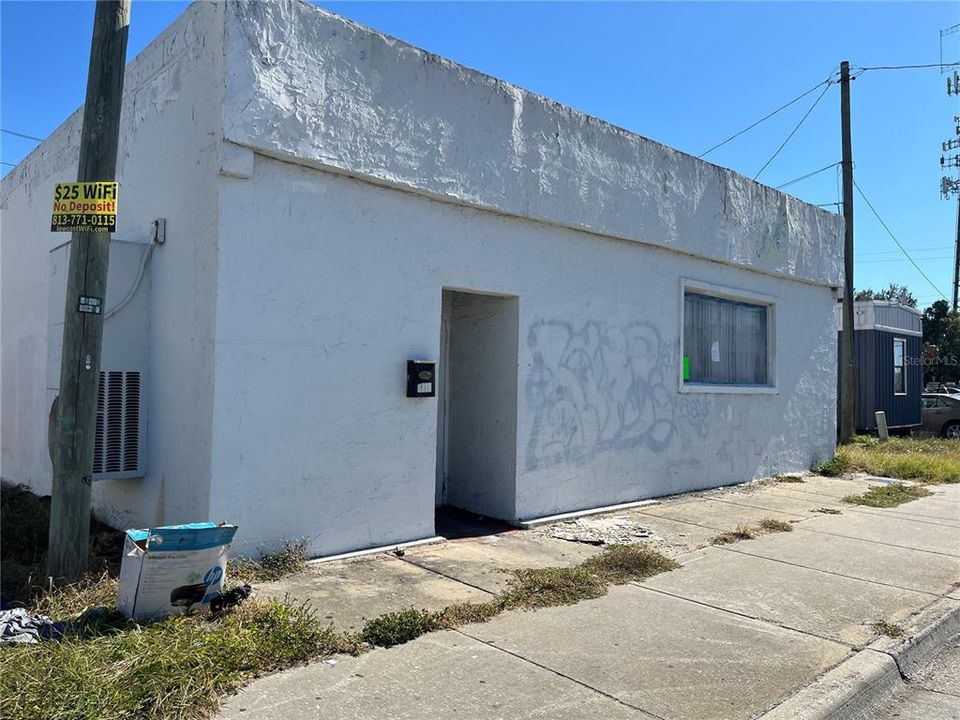 На продажу: $165,000 (0 спален, 0 ванн, 1006 Квадратных фут)