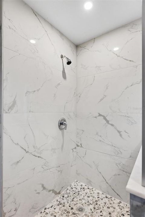 待售: $699,000 (3 贝兹, 2 浴室, 1364 平方英尺)