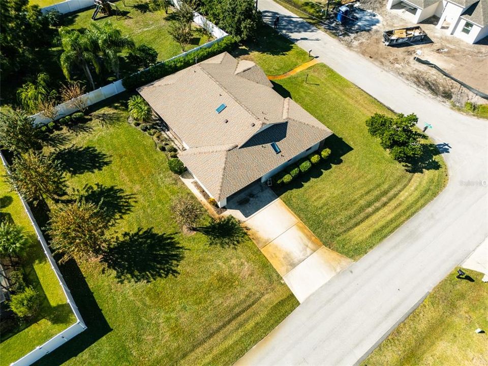 For Sale: $319,900 (3 beds, 2 baths, 1867 Square Feet)