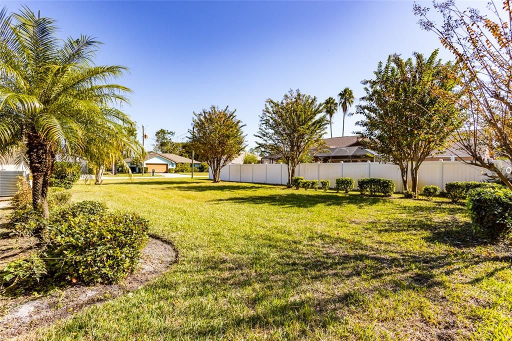 For Sale: $319,900 (3 beds, 2 baths, 1867 Square Feet)