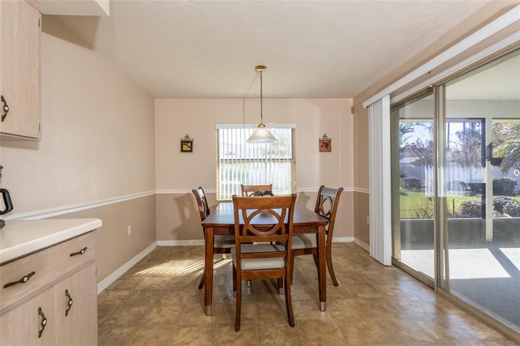 For Sale: $319,900 (3 beds, 2 baths, 1867 Square Feet)