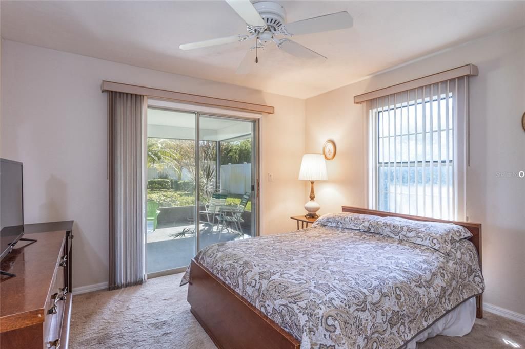 For Sale: $319,900 (3 beds, 2 baths, 1867 Square Feet)