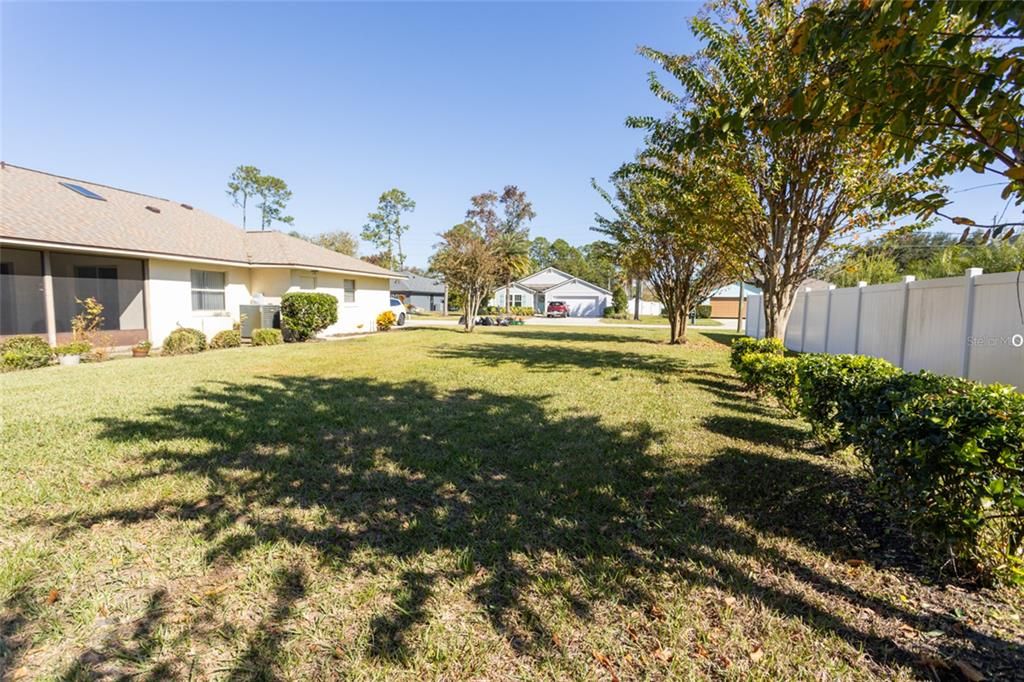 For Sale: $319,900 (3 beds, 2 baths, 1867 Square Feet)