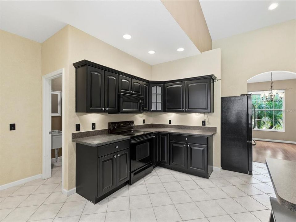 For Sale: $825,000 (4 beds, 3 baths, 2256 Square Feet)