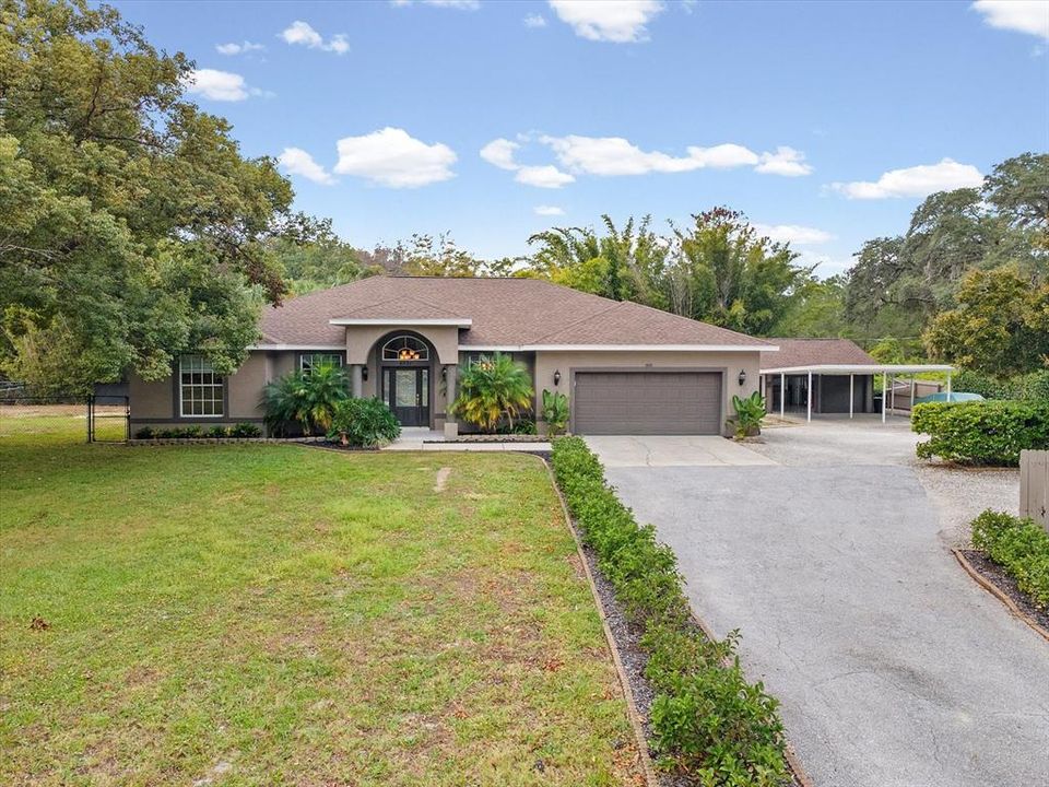 For Sale: $825,000 (4 beds, 3 baths, 2256 Square Feet)