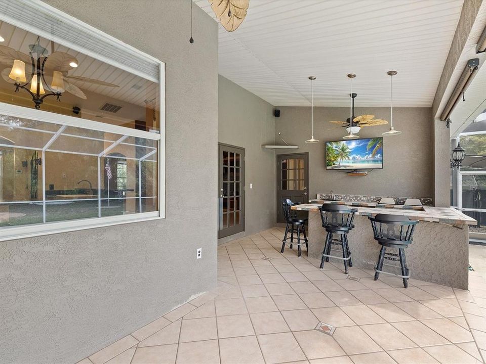 For Sale: $825,000 (4 beds, 3 baths, 2256 Square Feet)