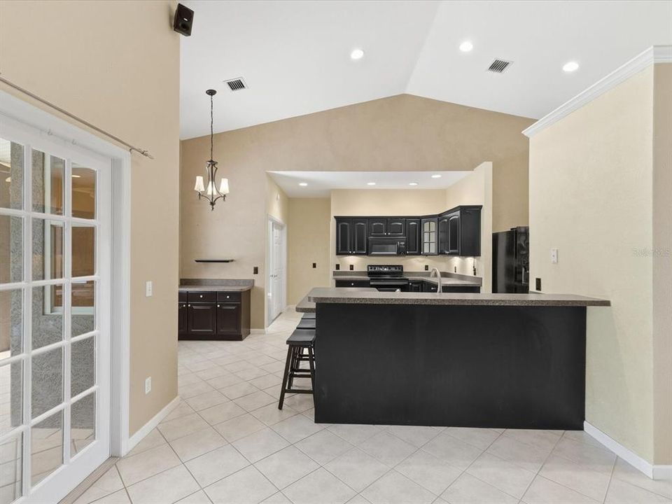 For Sale: $825,000 (4 beds, 3 baths, 2256 Square Feet)