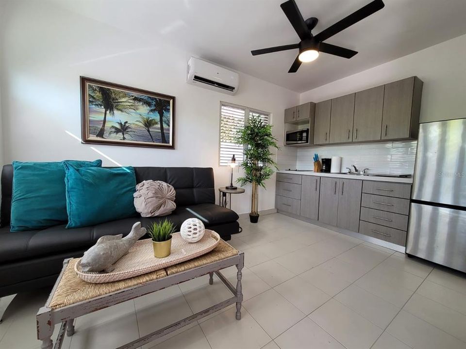 待售: $1,575,000 (6 贝兹, 5 浴室, 2843 平方英尺)