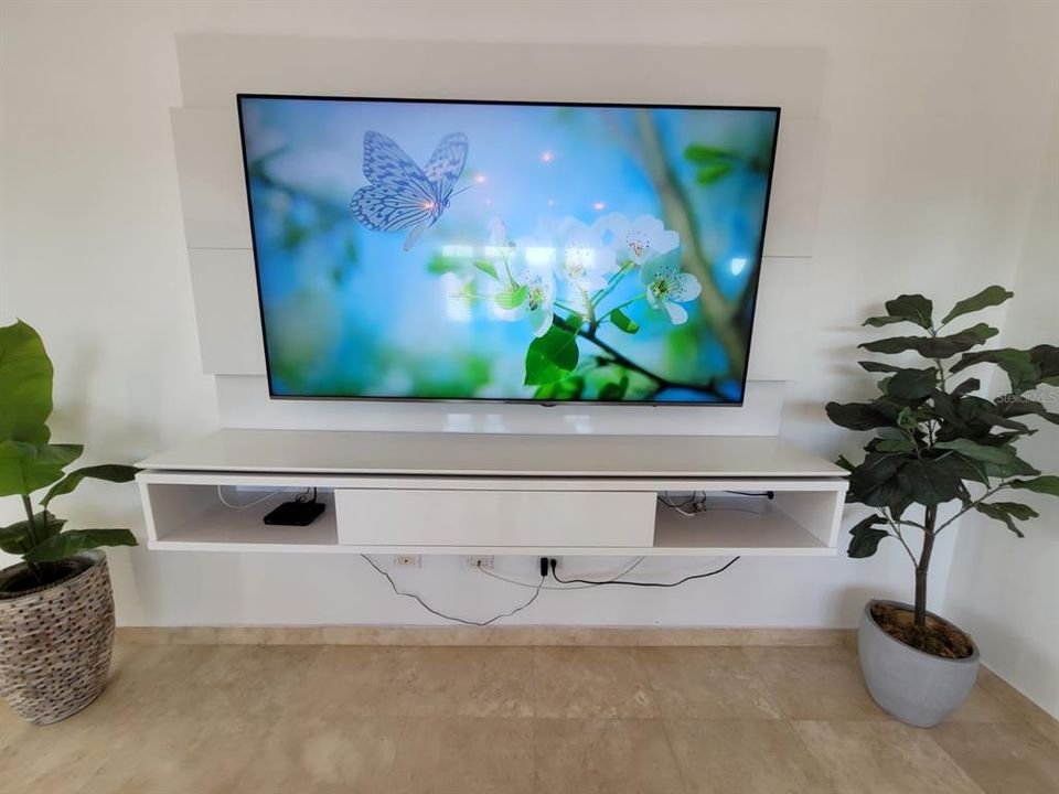 待售: $1,575,000 (6 贝兹, 5 浴室, 2843 平方英尺)