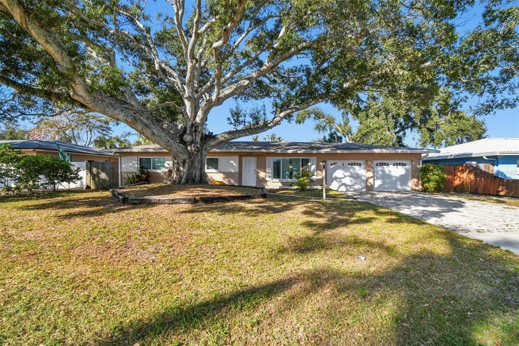 Activo con contrato: $499,990 (3 camas, 2 baños, 1430 Pies cuadrados)