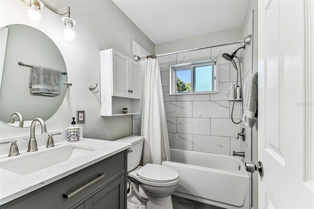 Activo con contrato: $499,990 (3 camas, 2 baños, 1430 Pies cuadrados)