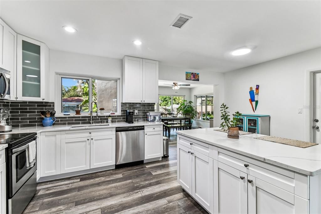 Activo con contrato: $499,990 (3 camas, 2 baños, 1430 Pies cuadrados)