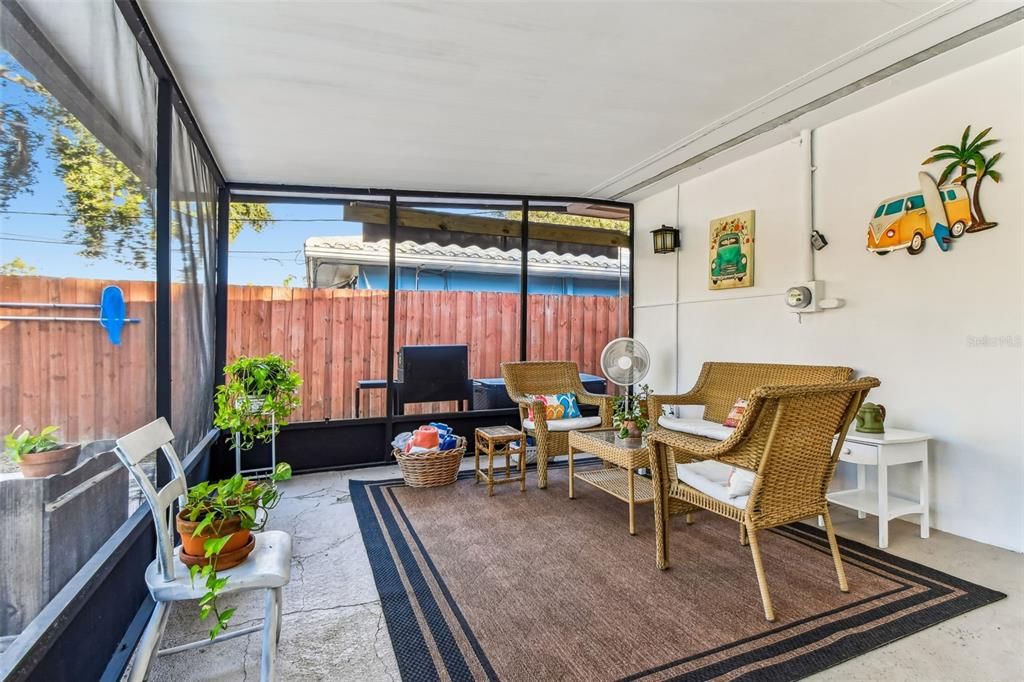 Activo con contrato: $499,990 (3 camas, 2 baños, 1430 Pies cuadrados)