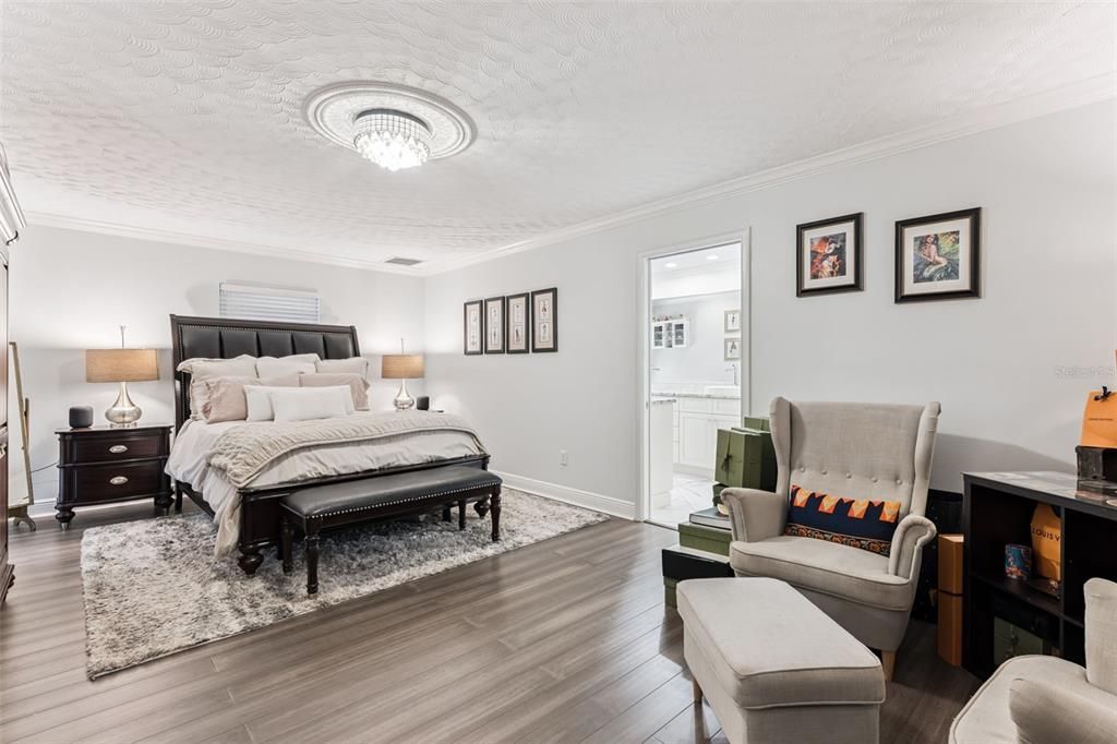 待售: $795,000 (4 贝兹, 2 浴室, 2574 平方英尺)