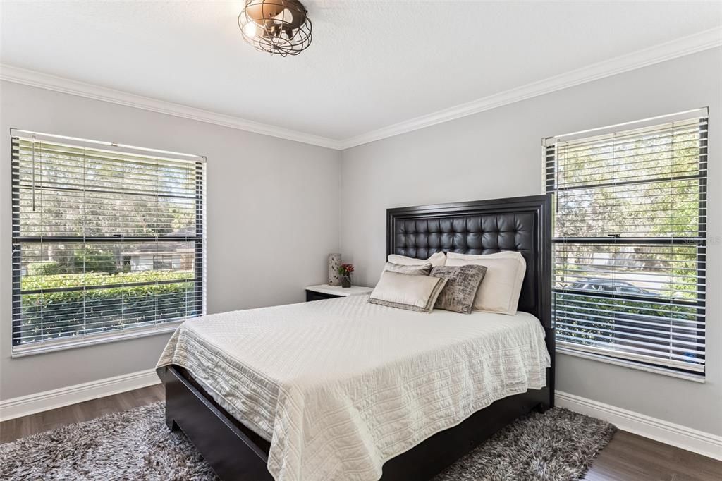 待售: $795,000 (4 贝兹, 2 浴室, 2574 平方英尺)