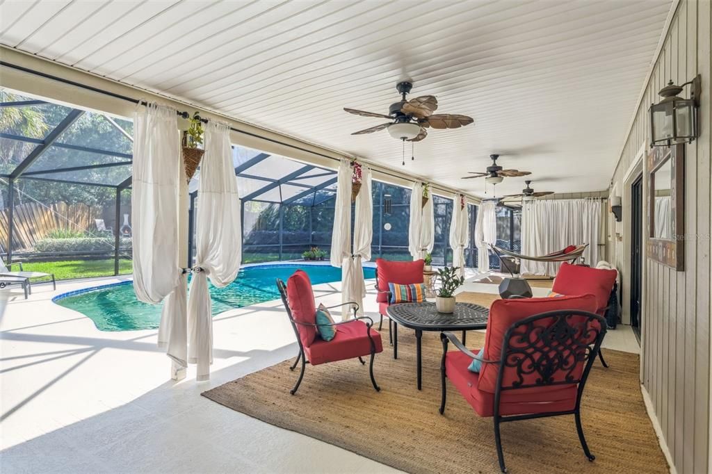 待售: $795,000 (4 贝兹, 2 浴室, 2574 平方英尺)