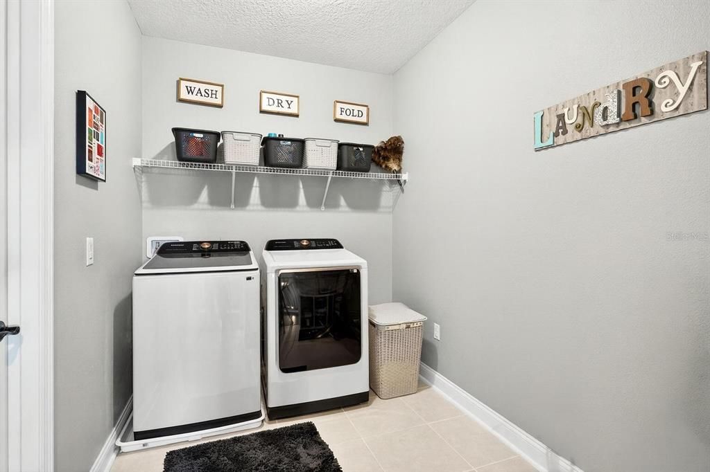 待售: $2,950,000 (5 贝兹, 4 浴室, 5602 平方英尺)