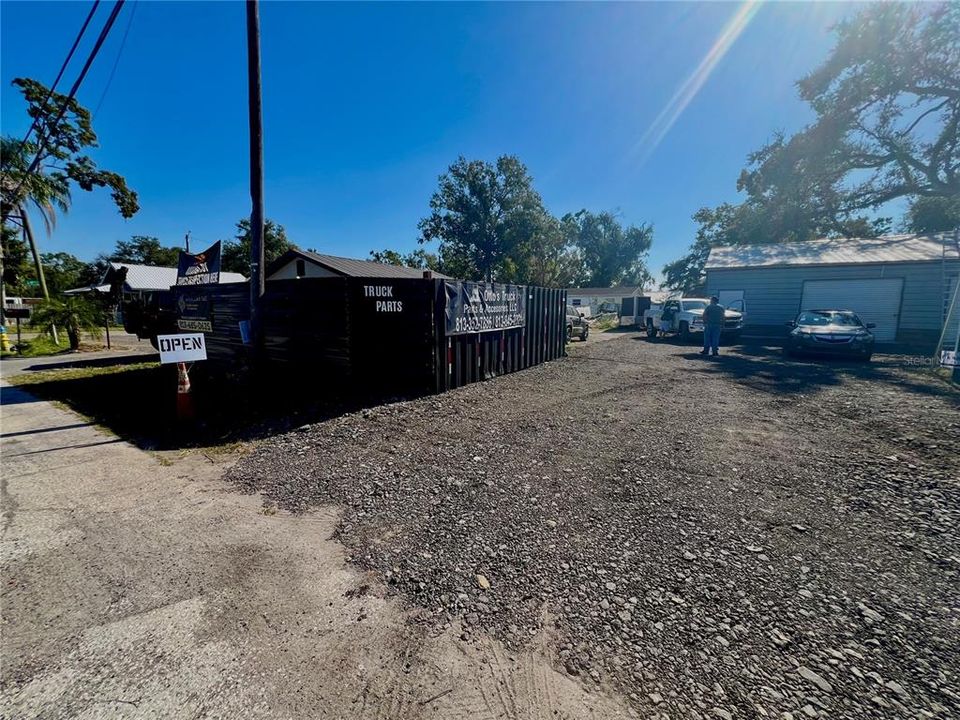 For Sale: $700,000 (0 beds, 0 baths, 966 Square Feet)