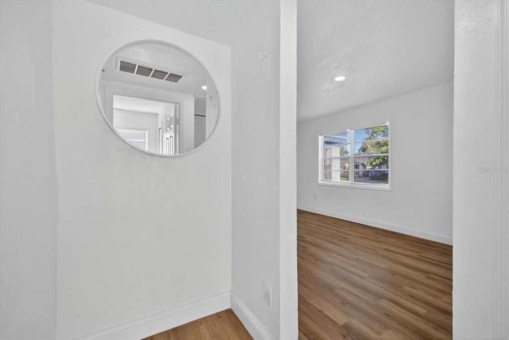 For Rent: $2,500 (3 beds, 2 baths, 1428 Square Feet)