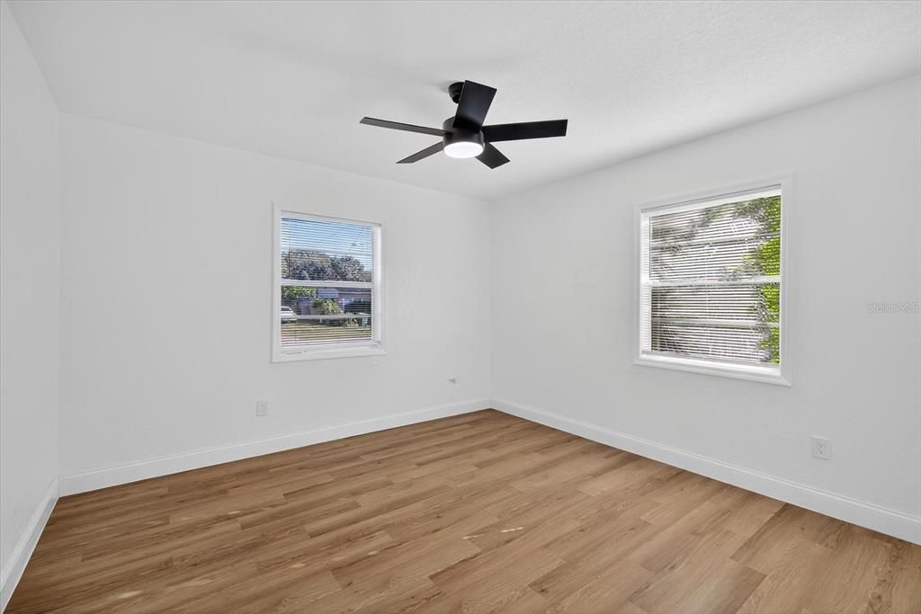 For Rent: $2,500 (3 beds, 2 baths, 1428 Square Feet)