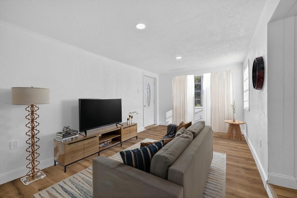 For Rent: $2,500 (3 beds, 2 baths, 1428 Square Feet)