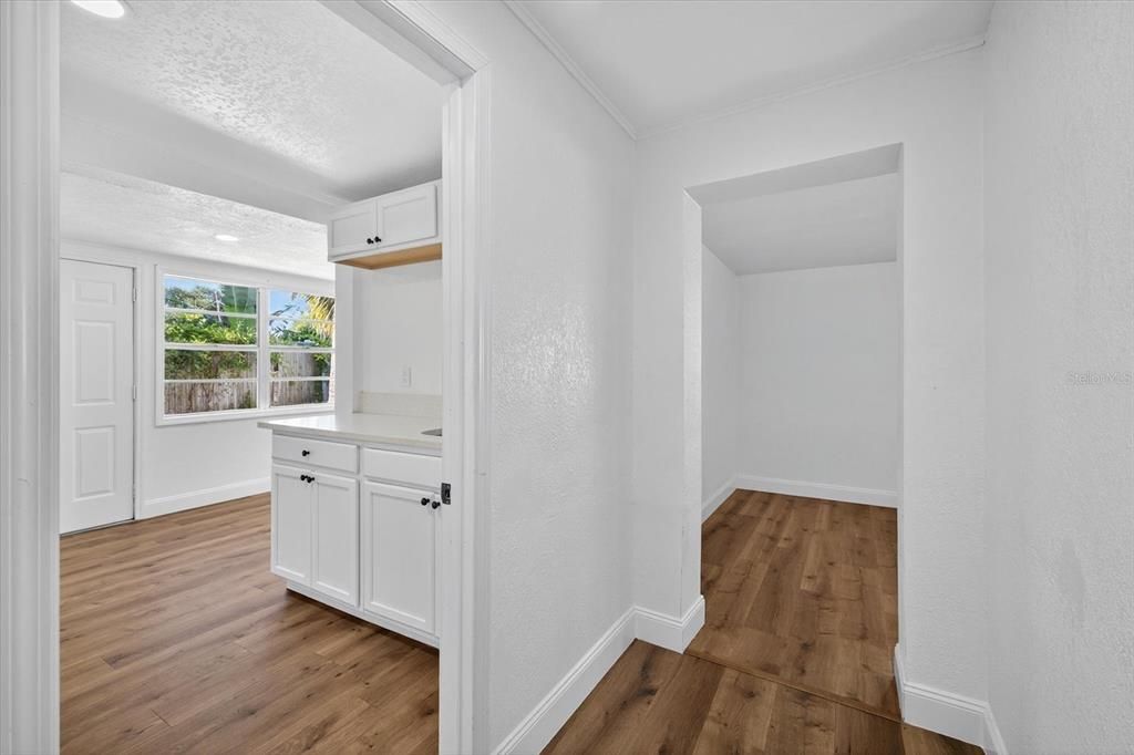 For Rent: $2,500 (3 beds, 2 baths, 1428 Square Feet)