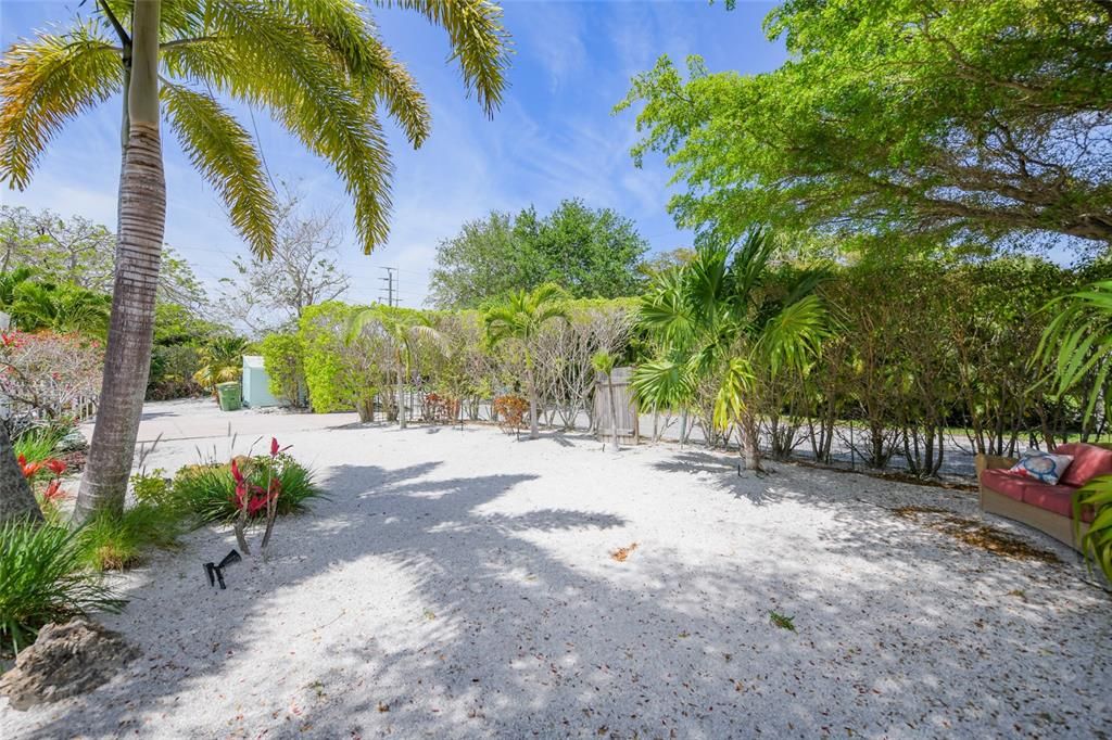 待售: $1,895,000 (3 贝兹, 2 浴室, 1914 平方英尺)