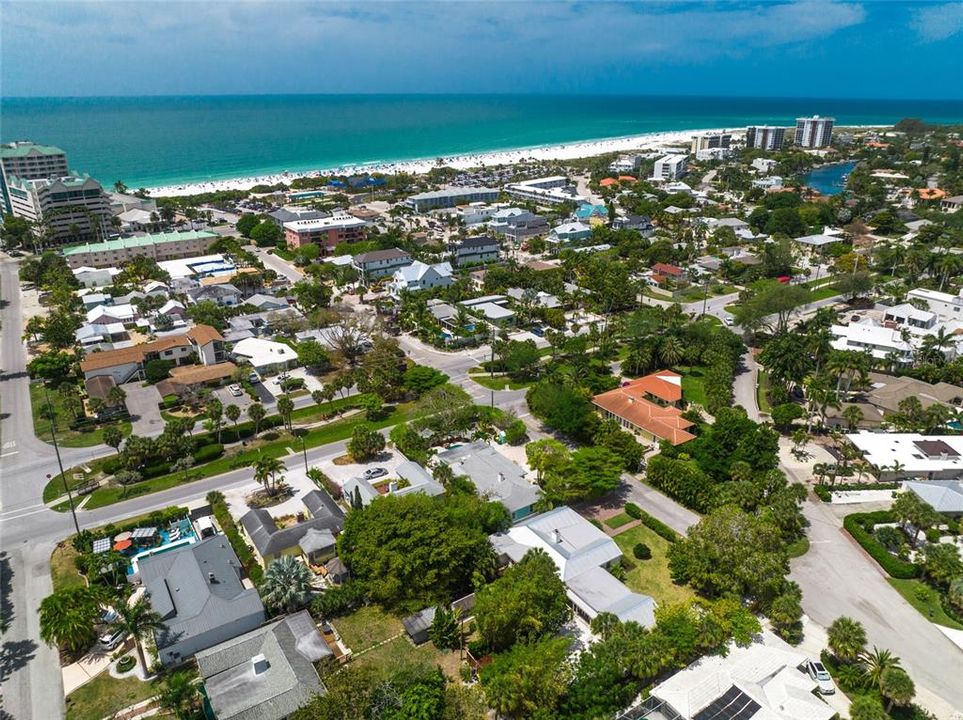 待售: $1,895,000 (3 贝兹, 2 浴室, 1914 平方英尺)