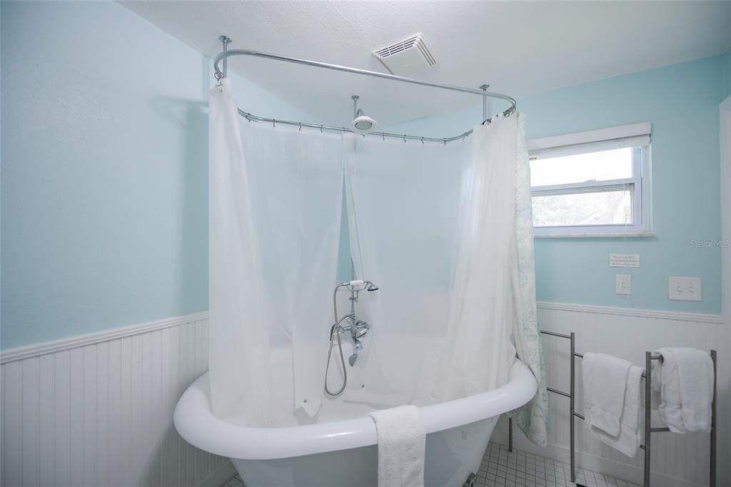 待售: $1,895,000 (3 贝兹, 2 浴室, 1914 平方英尺)