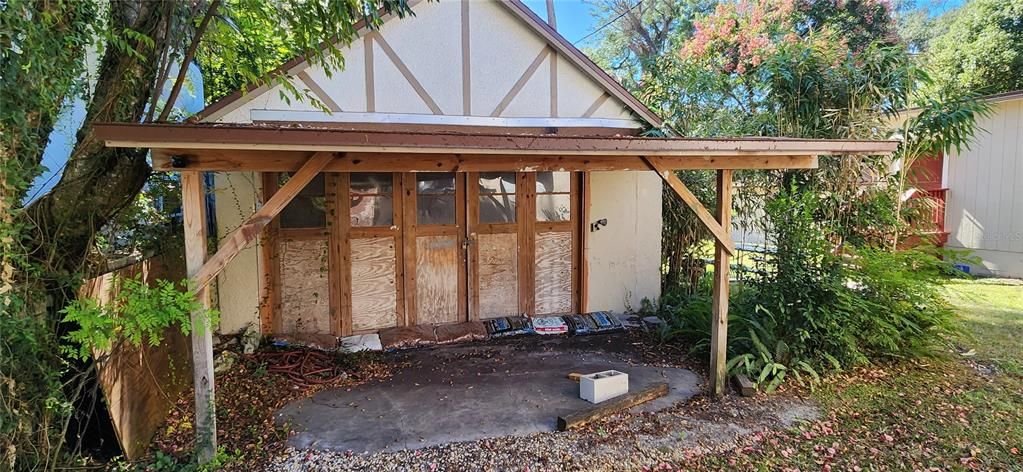 Active With Contract: $765,000 (22 beds, 0 baths, 2879 Square Feet)