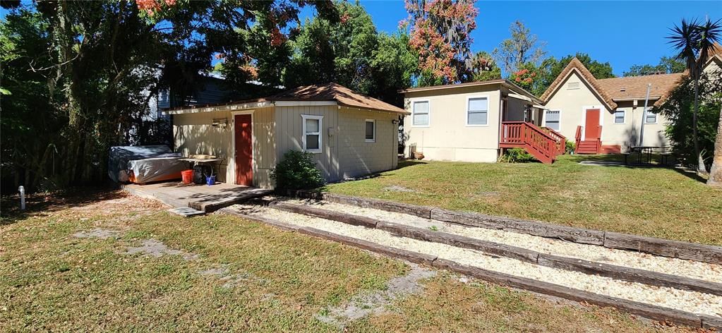 Active With Contract: $765,000 (22 beds, 0 baths, 2879 Square Feet)