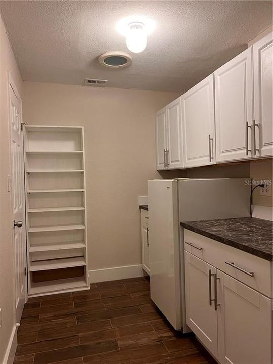 В аренду: $2,350 (3 спален, 2 ванн, 1669 Квадратных фут)