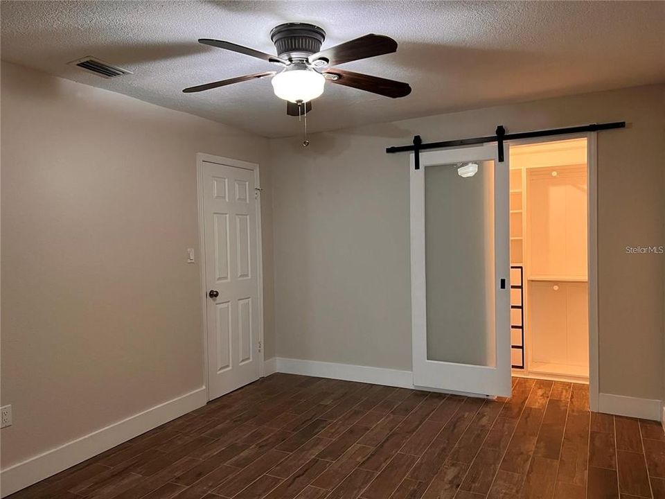 В аренду: $2,350 (3 спален, 2 ванн, 1669 Квадратных фут)