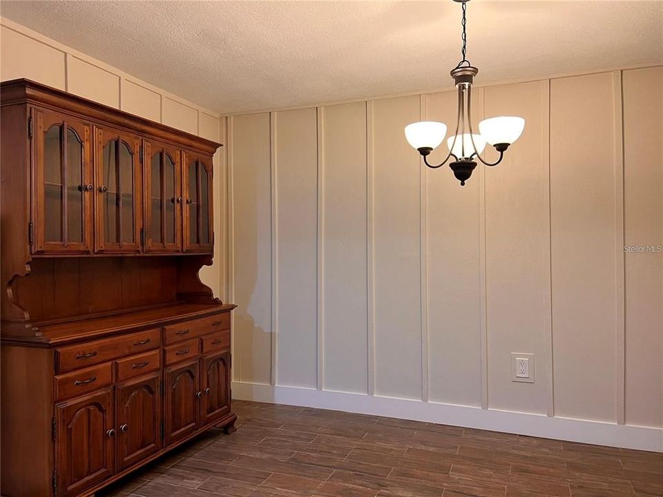 В аренду: $2,350 (3 спален, 2 ванн, 1669 Квадратных фут)